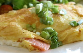 Omletas su laia